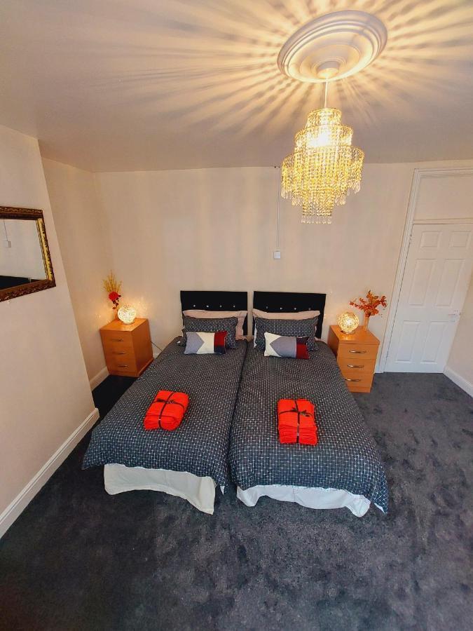 Elegant And Central Two Bedrooms House Bristol Exterior foto
